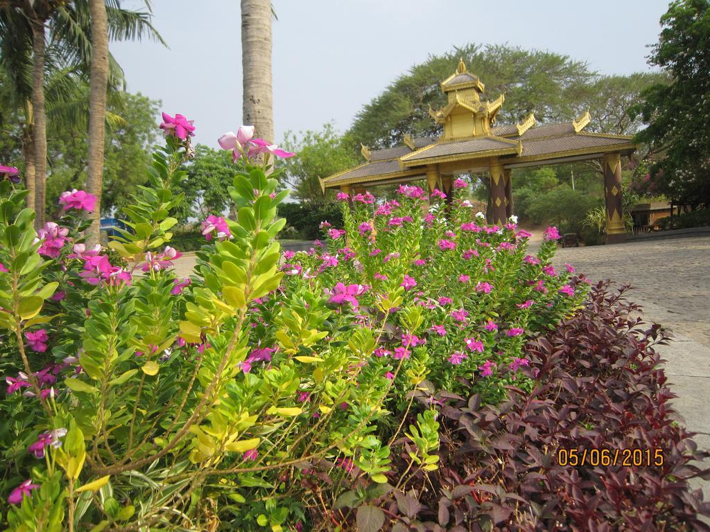 Aye Yar River View Resort Баган Екстер'єр фото